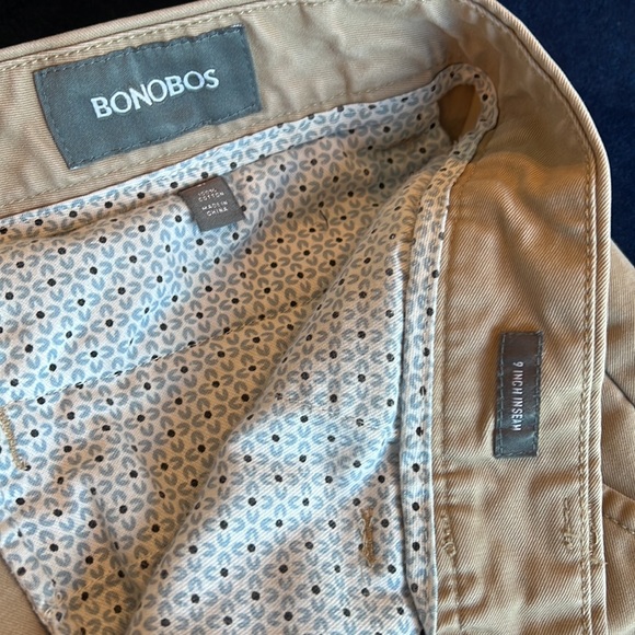 Perfect condition size 31 Bonobos Khaki shorts with 9 inch inseam - Picture 3 of 5